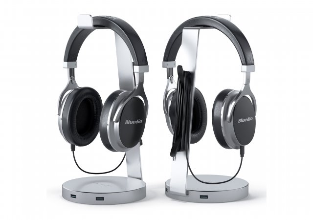 bluedio headphones on the stand satechi pbr version Model 3D .c4d .max .obj .3ds .fbx .stl .blend 