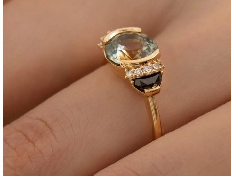 Round Sapphire with Half Moon Diamond Engagement Ring Modèles 3D en vedette