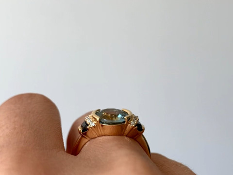 Round Sapphire with Half Moon Diamond Engagement Ring Modèles 3D en vedette