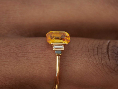 Orange Sapphire with Black Stone Diamond Ring 3D प्रिंट मॉडल