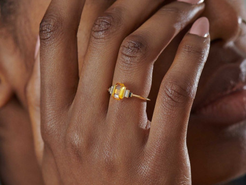 Orange Sapphire with Black Stone Diamond Ring 3D प्रिंट मॉडल