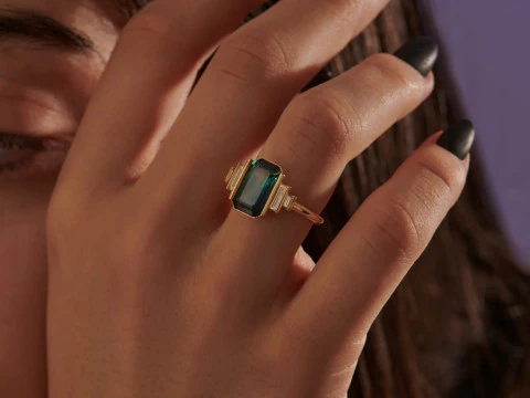 Octagon with Emerald Engagement Ring 3D Print Model