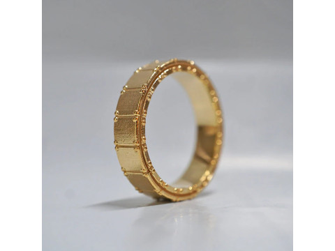 Classic Shield Textured Ring Band Model Cetak 3D
