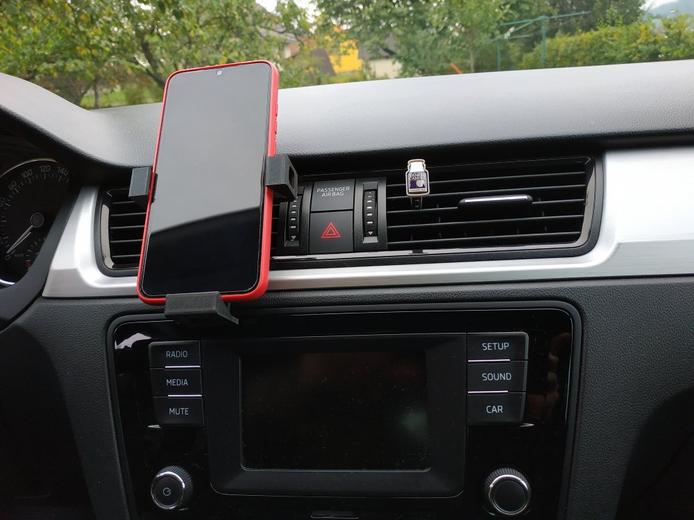 STL file Smartphone holder - VW UP 📱・Template to download and 3D
