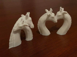 a giraffe figurine- send a hug or kiss in covid-19 3D Print Model