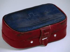 kit de primeiros socorros sovi&eacute;tico Modelo 3D