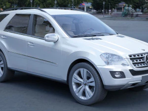 Mercedes ML 500 3D Model