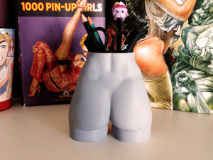 3d printable female hips holder pot presupported 3D Print Model