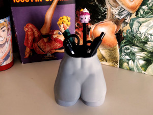 3d printable female hips holder pot presupported 3D Print Model