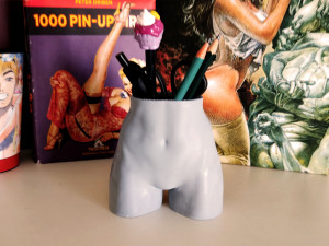 3d printable female hips holder pot presupported 3D Print Model