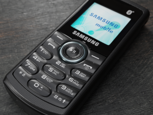 samsung gt-e2121b 3D Model