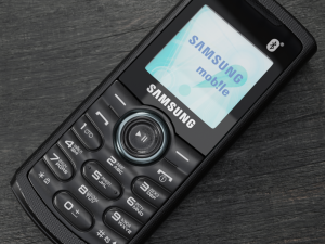 samsung gt-e2121b 3D Model
