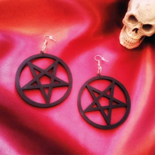 pentagram earring 3D Print Model .c4d .max .obj .3ds .fbx .stl .blend 