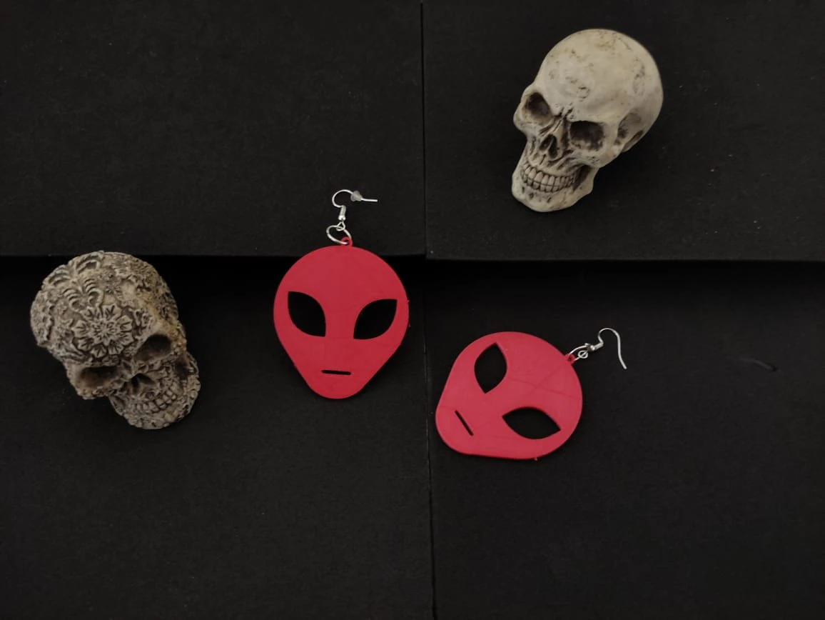 alien earring 3D Print Model .c4d .max .obj .3ds .fbx .stl .blend 
