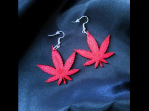 marijuana leaf earring 3D Print Model