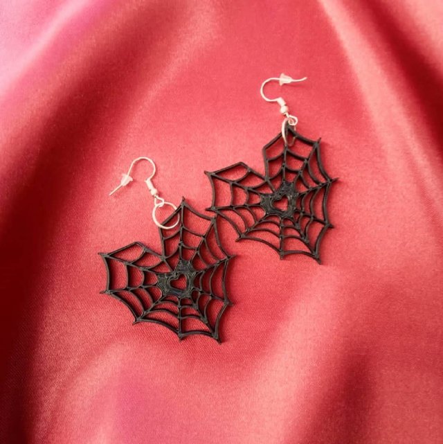 spiderweb heart earrings 3D Print Model .c4d .max .obj .3ds .fbx .stl .blend 