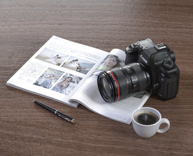 eos camera modeling and rendering Modèle 3D .c4d .max .obj .3ds .fbx .stl .blend 