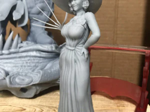 signora Dimitrescu Modello di stampa 3D