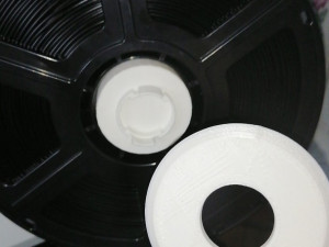 flashforge adventurer 3 spool holder - reel holder 3D प्रिंट मॉडल