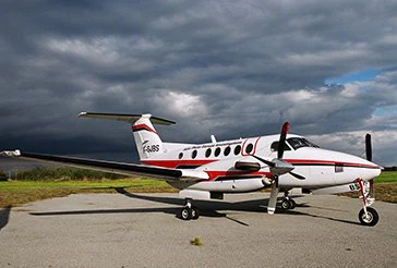 Beechcraft King-Air B-200 3D Model .c4d .max .obj .3ds .fbx .stl .blend