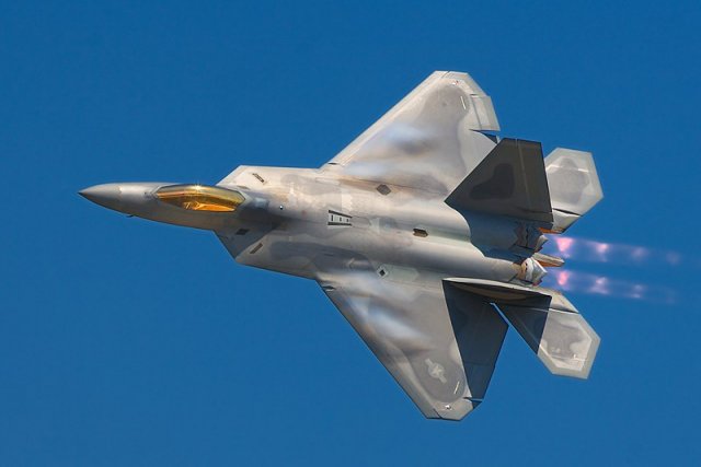 Lockheed Martin F-22 Raptor 3D Model .c4d .max .obj .3ds .fbx .stl .blend 