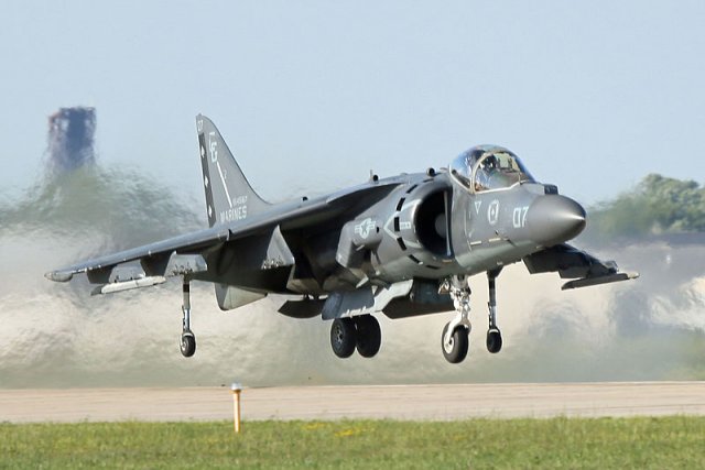 McDonnell Douglas AV-8B Harrier 3D 模型 .c4d .max .obj .3ds .fbx .stl .blend 
