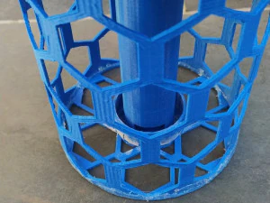 small bird feeder - mangeoire pour petit oiseaux 3D Print Model