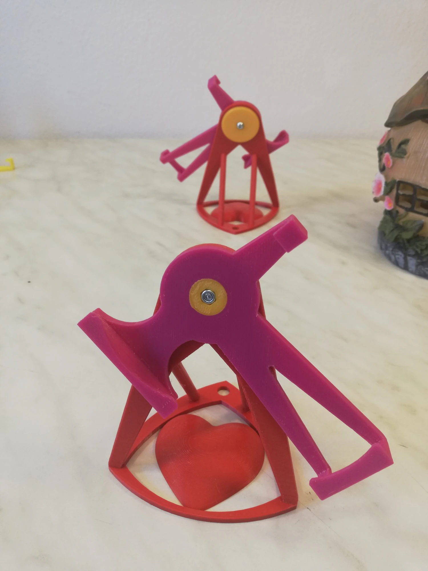 handy stand tsutto heart for huawei p20 lite 3D Print Model .c4d .max .obj .3ds .fbx .stl .blend