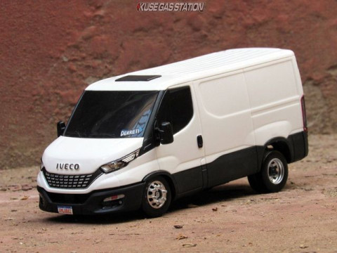 Bonecos 3D-Stil Manga Anime Auto LKW Furgo Stil Caricato 3D Druckmodell