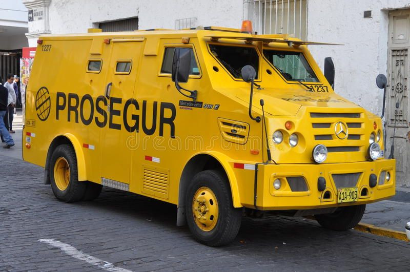 Bonecos 3D-Stil Manga Anime Auto LKW starkes Geld Carro Forte Stil Caricato 3D Druckmodell .c4d .max .obj .3ds .fbx .stl .blend 