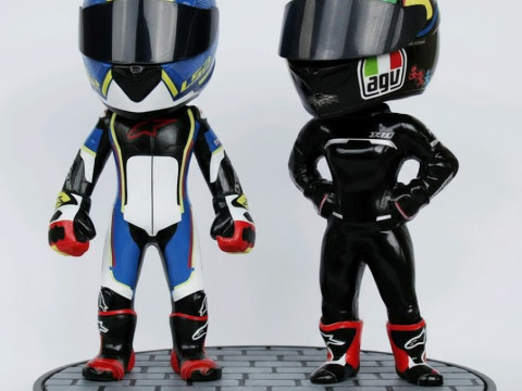 Bonecos 3d style manga anime bike rider pilotos style caricato 3D Print Model