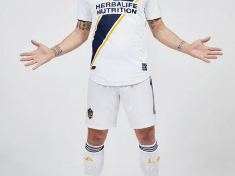 Bonecos estilo 3d mangá anime futebol zlatan ibrahimovic estilo caricato Modelo de Impressão 3D