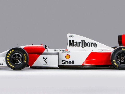 Bonecos estilo 3d mangá anime senna f1 carro estilo corrida caricato Modelo de Impressão 3D