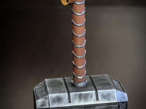 Bonecos 3d style manga anime mjolnir thor marvel style caricato 3D Print Model