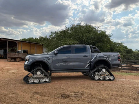 Bonecos 3d styl manga anime samoch&oacute;d wyścigowy ciężar&oacute;wka pickup brazylijski styl caricato Model do druku 3D