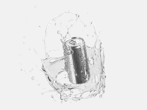Silver Aluminum Can With Splash - 250ml soda drink with drops 3D Model