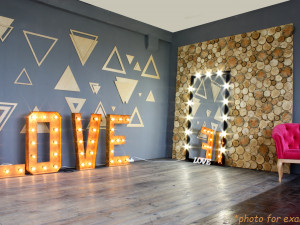 large decorative letters love with bulbs wood letters 3D Model