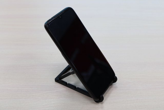 adjustable stand for the phone Modelo de impresión 3D .c4d .max .obj .3ds .fbx .stl .blend 