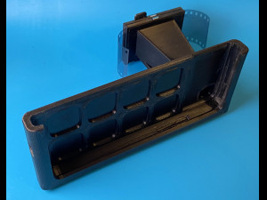 simple 35 mm films scanner for iphone 11 3D-Druckmodell