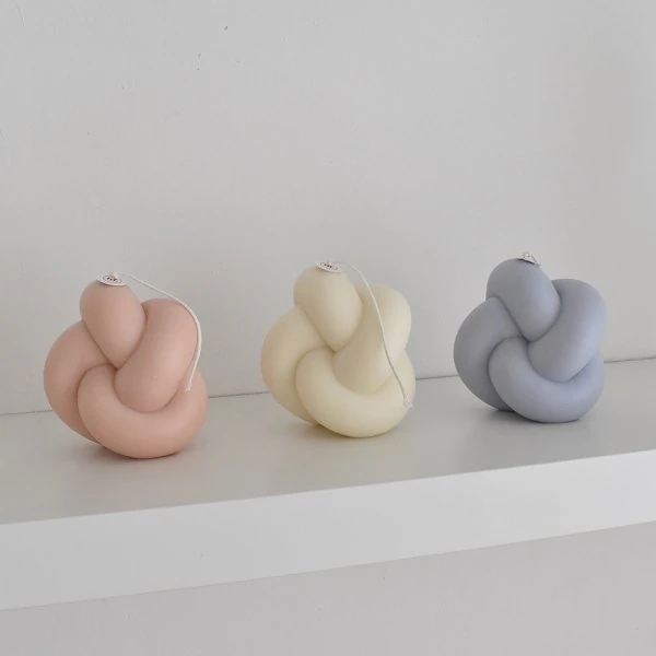 Tube Knot Candle No2 3D Model .c4d .max .obj .3ds .fbx .stl .blend