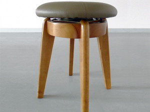 Round and round wooden rotating stool dressing table 3D 模型