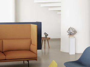 Candeeiro de mesa preto com feixe Modelo 3D