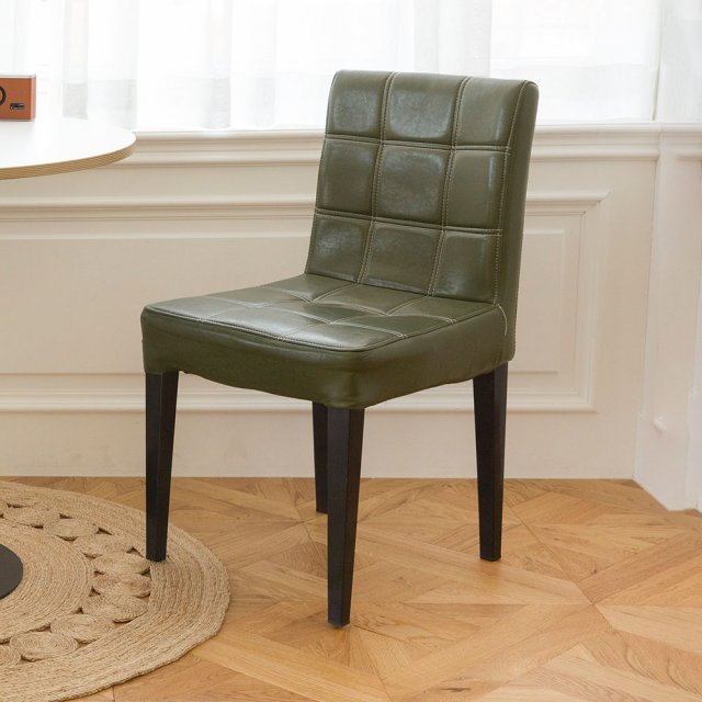 Deco chair dining table 3D Модель .c4d .max .obj .3ds .fbx .stl .blend 