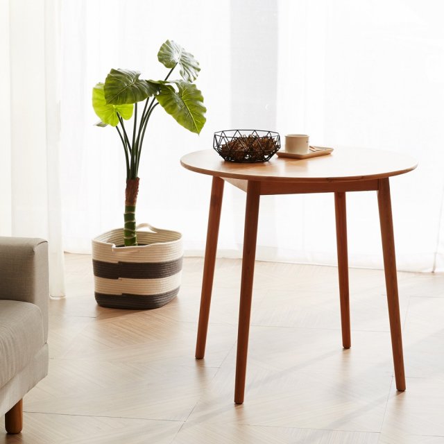 Solid wood round dining table 3D Модель .c4d .max .obj .3ds .fbx .stl .blend