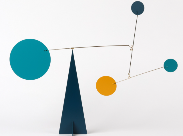 STANDING MOBILE 3Dモデル .c4d .max .obj .3ds .fbx .stl .blend 