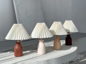 Уютная деревянная плиссированная подставка для сцены 3D Модель