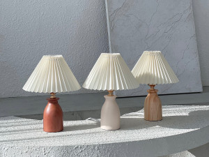 Cozy Wood Pleated Stage Stand 3D मॉडल