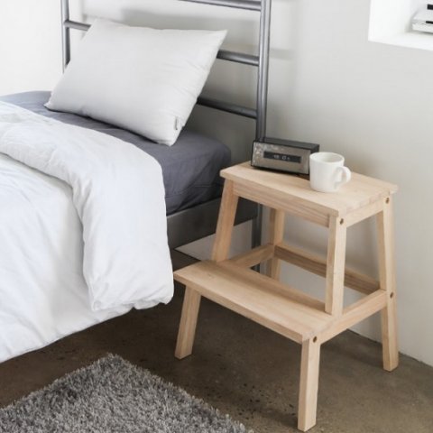 Pure Wood Step Stool Modello 3D .c4d .max .obj .3ds .fbx .stl .blend 