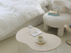 Super Matte Apple Object Folding Table Modelo 3D