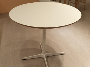Leo round table 1000 3Dモデル